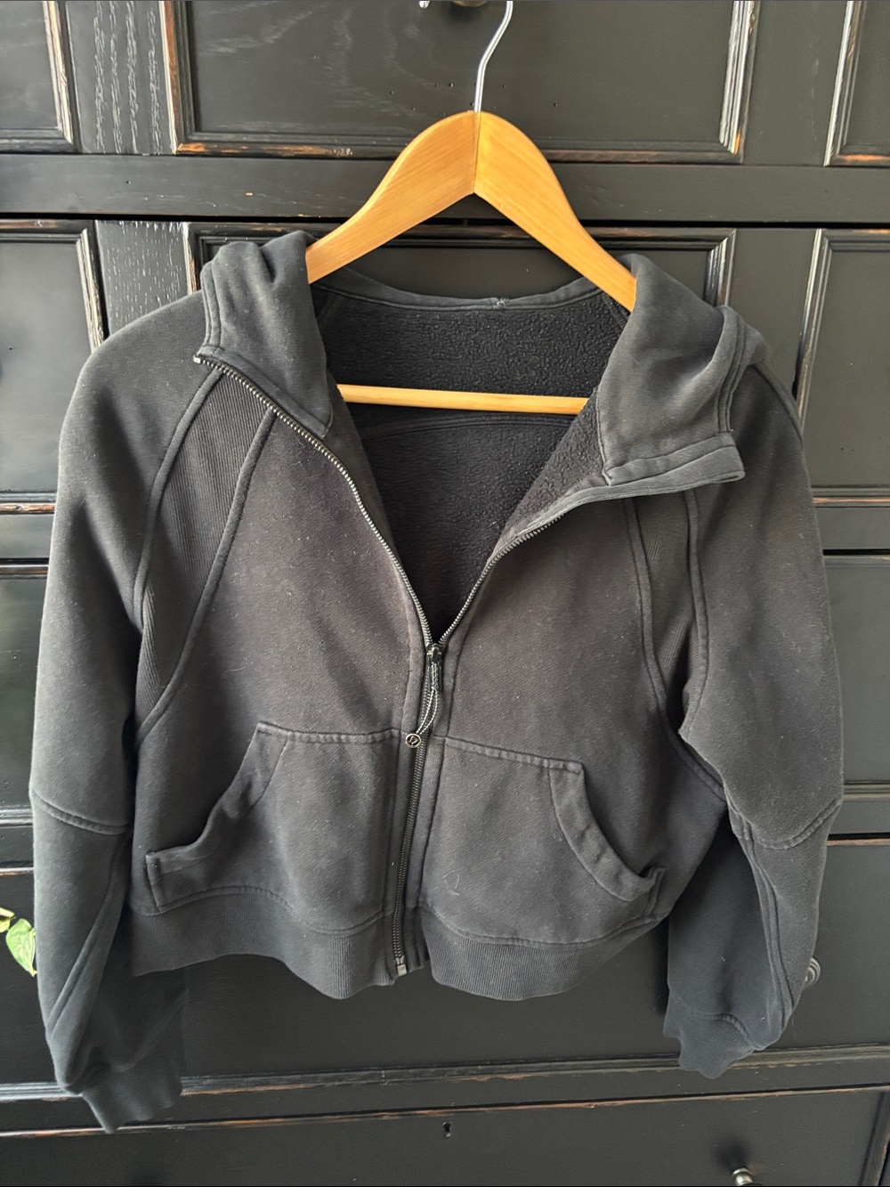 Lululemon Scuba Oversized Full-Zip Hoodie size XS/S in Black